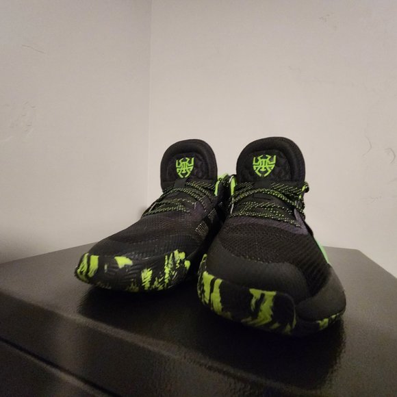 Adidas D.O.N. Issue 1 Stealth Spider Man main image 5